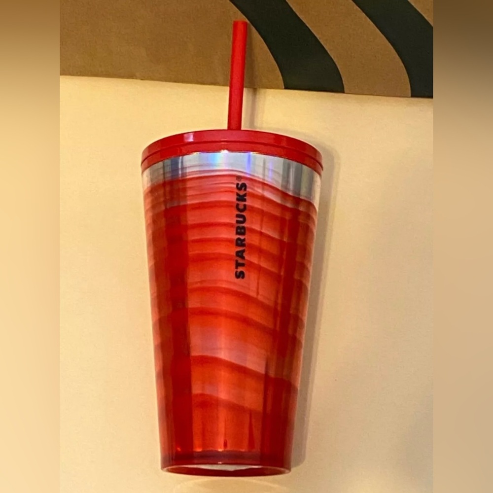 Starbucks 2021 Winter Holiday Iridescent Red Candy Cane Wave 16oz Tumbler ❤️ HTF